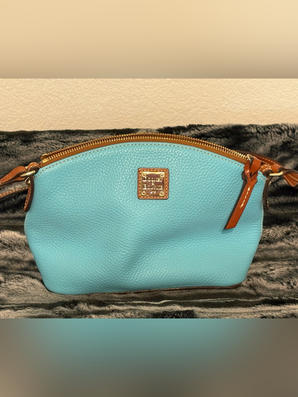Dooney & Bourke Blue Pebbled Leather Bag